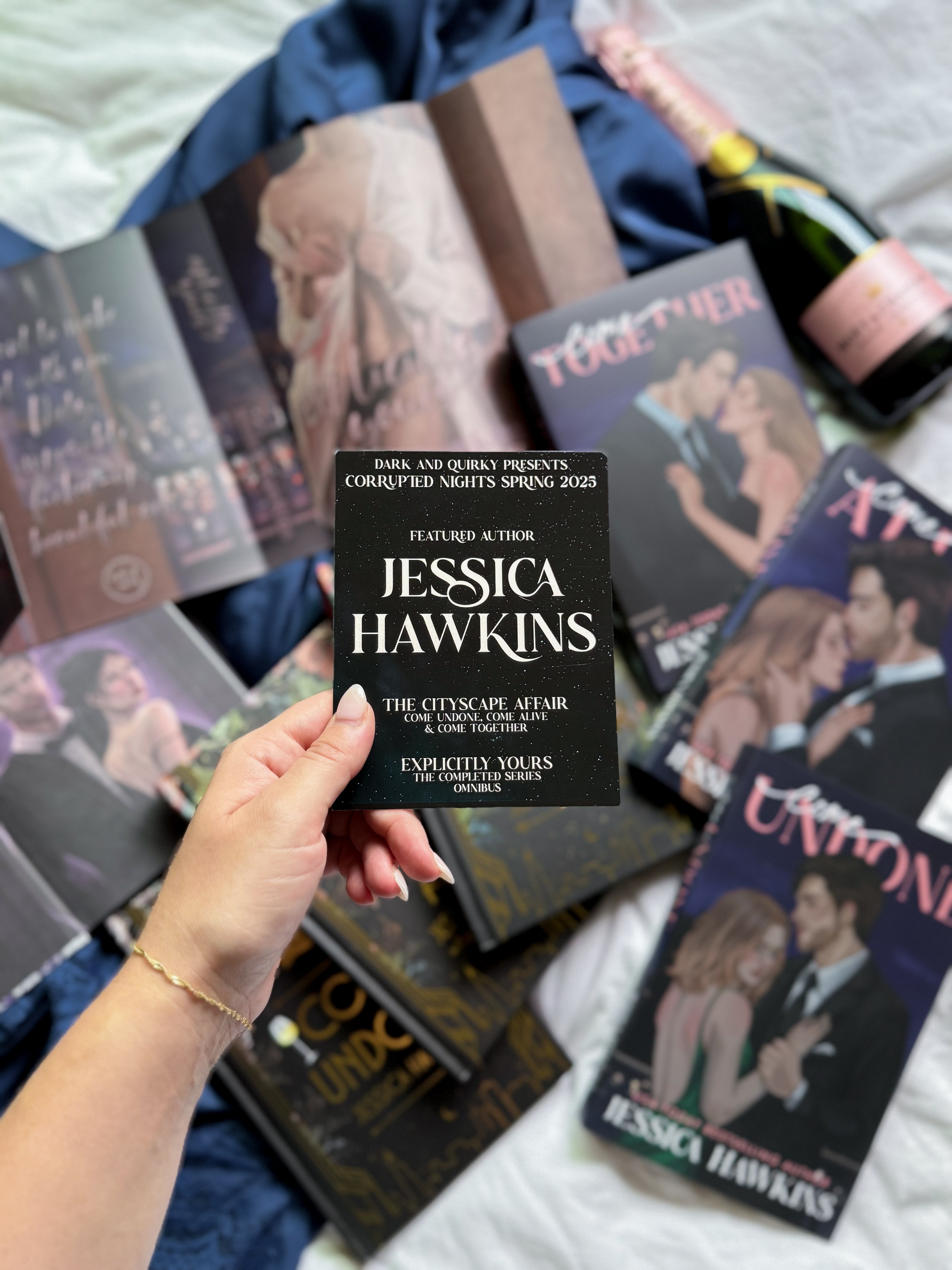 Jessica Hawkins Extras